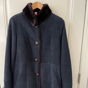 MAXIMILIAN Navy Blue Coat with Brown Fur Trim